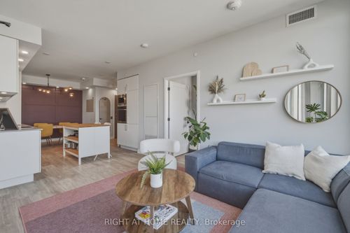 1701-576 Front St W, Toronto, ON, M5V0P8 | Card Image