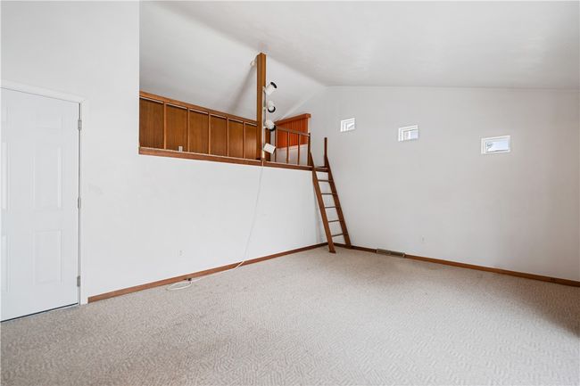 Family Room | Image 21