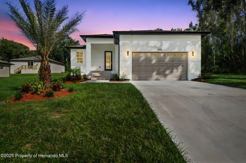 300 N Lemon Ave, BROOKSVILLE, FL, 34601-2059 | Card Image