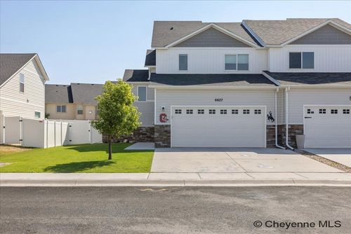 6607 Kicking Horse Ct, Cheyenne, WY, 82001-8909 | Card Image