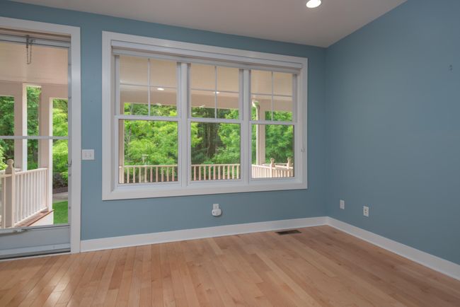 10571 Pinecone Trl, Condo with 3 bedrooms, 3 bathrooms and null parking in South Haven MI | Image 6