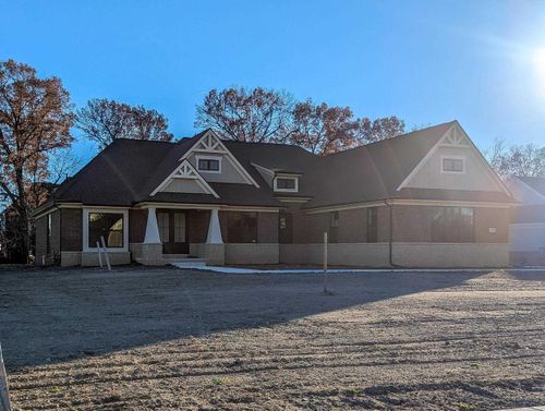 7376 Mulberry Dr, Washington Twp, MI, 48095-1642 | Card Image
