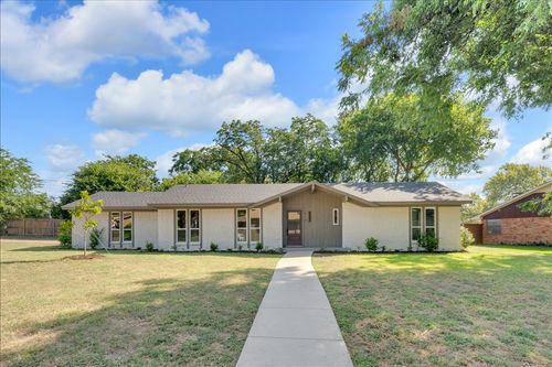 619 Green Castle Drive, Dallas, TX, 75232 | Card Image