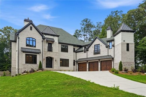 10745 Shallowford Rd, Roswell, GA, 30075-2738 | Card Image
