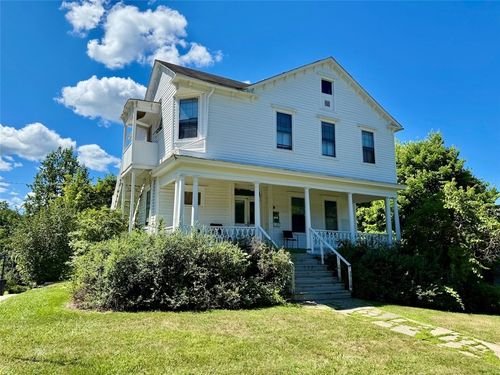 431 E Seneca St, Ithaca, NY, 14850-4470 | Card Image