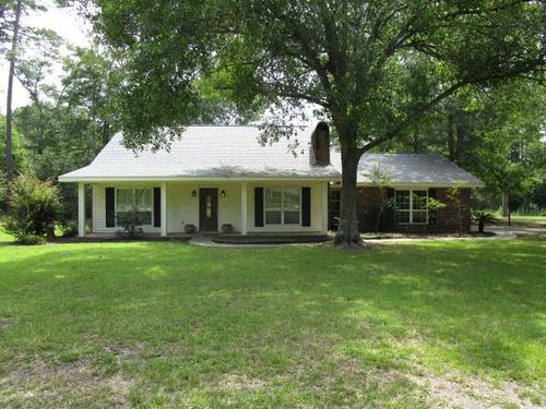 61092 Timberbend Dr, Lacombe, LA, 70445-2952 | Card Image