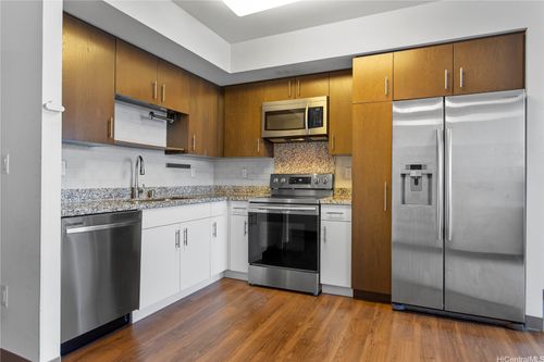 4008-988 Halekauwila St, Honolulu, HI, 96814-4063 | Card Image