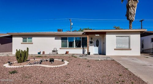 7107 Parkland Dr, El Paso, TX, 79925-3744 | Card Image