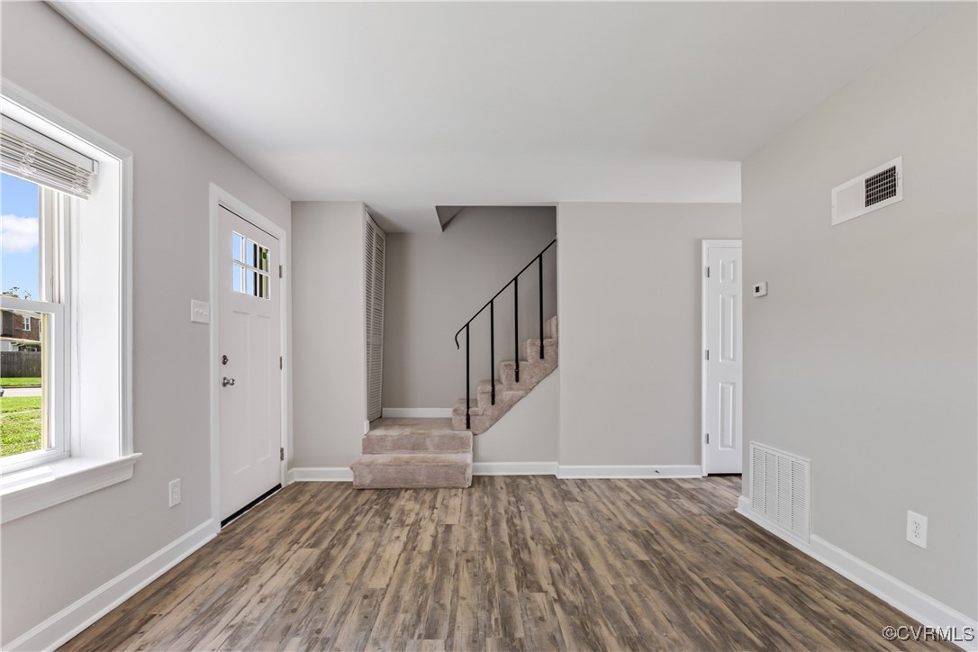 Ayton Ct, North Chesterfield, VA 23234