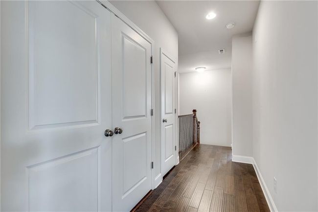 145 Laurel Crest Aly, Townhouse with 3 bedrooms, 4 bathrooms and null parking in Johns Creek GA | Image 39