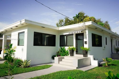 1600 Sw 17th Ave, Miami, FL, 33145-1439 | Card Image