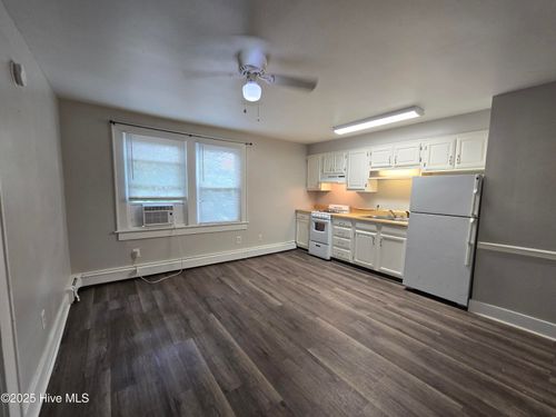2c-1221 Riverside Ave, Elizabeth City, NC, 27909-5443 | Card Image