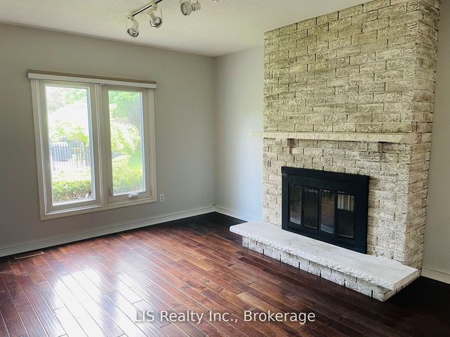 109 Treegrove Cir, House other with 5 bedrooms, 6 bathrooms and 5 parking in Aurora ON | Image 14