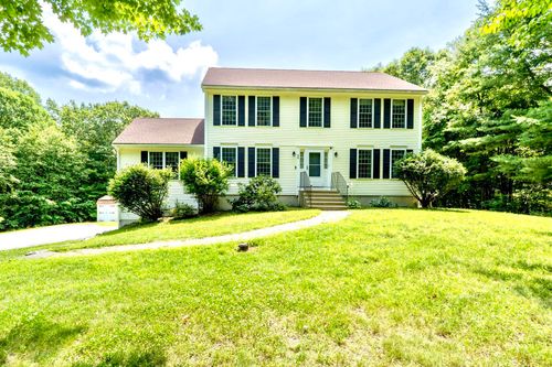 44 Wallingford Rd, Milford, NH, 03055-3559 | Card Image