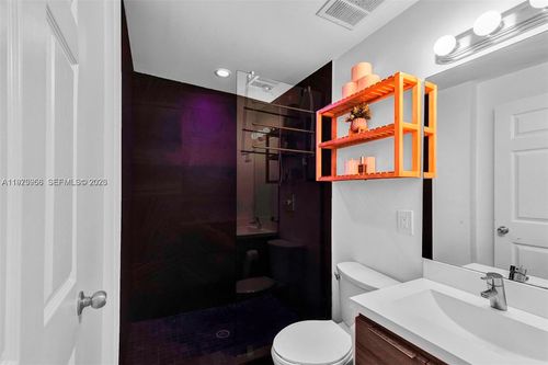 apt-102-1450 Meridian Ave, Miami Beach, FL, 33139-8082 | Card Image