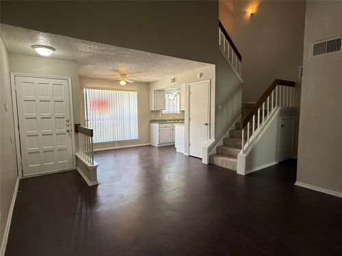 apt-b-2128 Park Willow Ln, Arlington, TX, 76011-3244 | Card Image