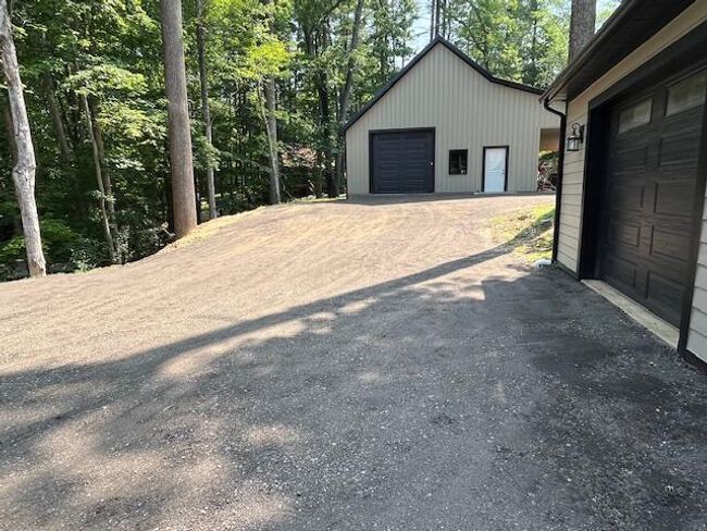 670 Natchez Ln, House other with 4 bedrooms, 4 bathrooms and null parking in Sugar Grove OH | Image 8