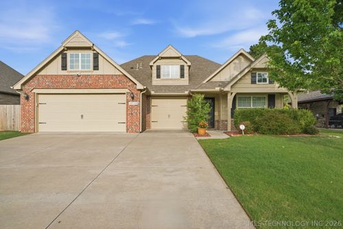 10586 N 121st Eastavenue, Owasso, OK, 74055 | Card Image