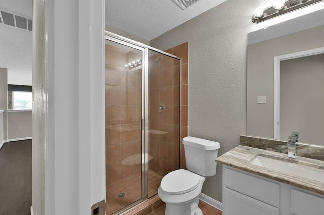 Second Bathroom, complete with shower and tub combination. | Image 29
