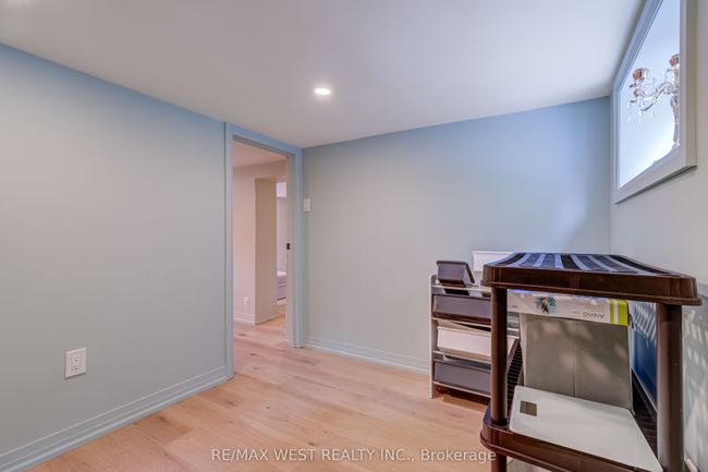 31 Beaver St, House other with 3 bedrooms, 2 bathrooms and 8 parking in Glen Williams ON | Image 21