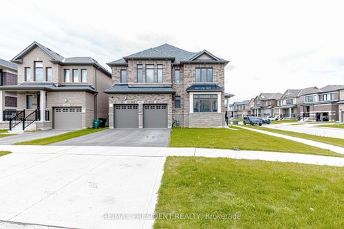 405 Newman Dr, Cambridge, ON, N1S0E7 | Card Image