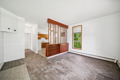 577 7th Ave, Newport, MN, 55055-1346 | Card Image