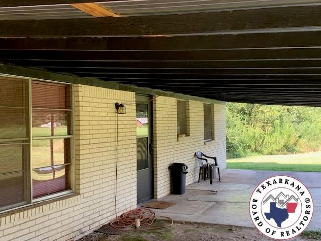 70 County Road 4224, House other with 3 bedrooms, 1 bathrooms and null parking in Simms TX | Image 24