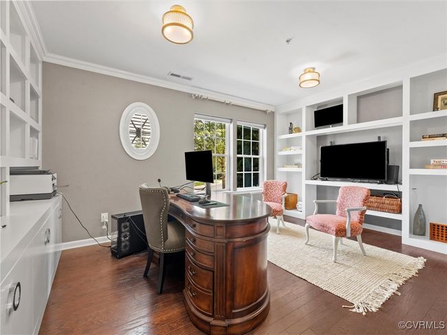 Office or 4th Bedroom. Attached full bathroom | Image 7