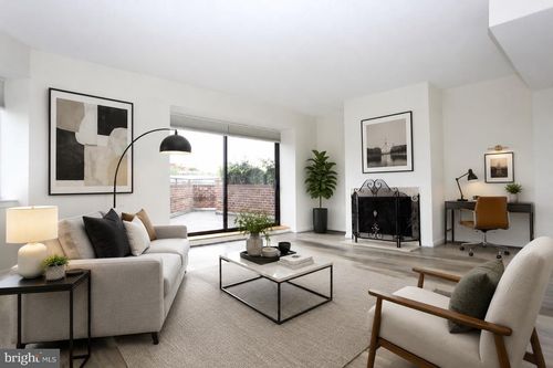 814-1015 33rd St Nw, WASHINGTON, DC, 20007-3538 | Card Image