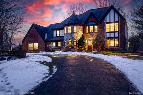 1180 Knob Creek Dr, Rochester, MI, 48306-1941 | Card Image