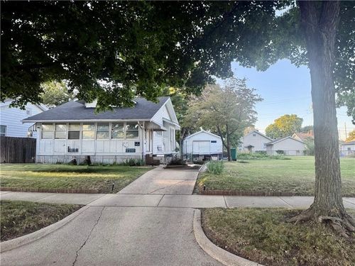 2152 E Decatur St, Decatur, IL, 62521-3148 | Card Image