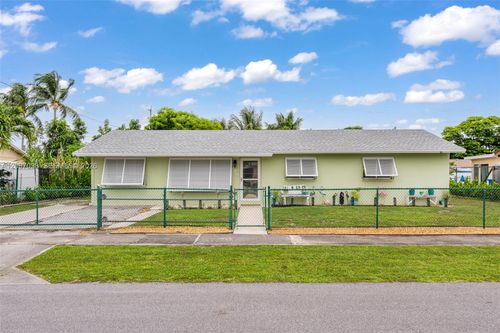 516 S 13th Ct, Lantana, FL, 33462-3004 | Card Image