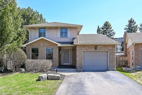 621 Tomahawk Cres, Ancaster, ON, L9G3T4 | Card Image