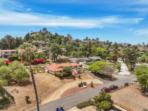 1904 Grove Rd, El Cajon, CA, 92020-7836 | Card Image