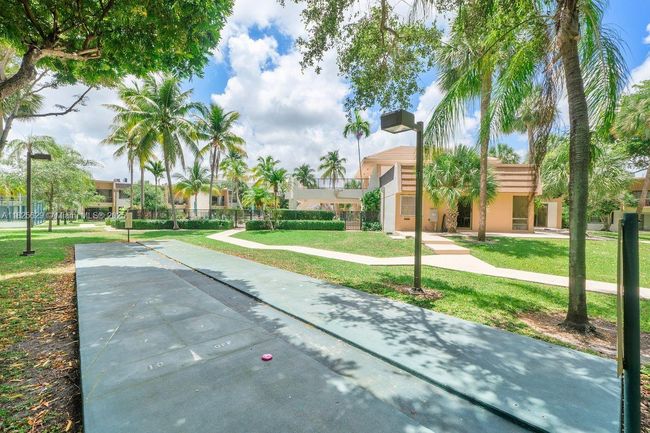 APT-215 - 8261 Sw 128 Th St, Condo with 2 bedrooms, 2 bathrooms and null parking in Pinecrest FL | Image 17