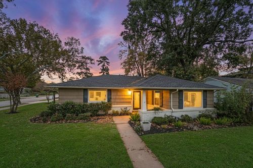 1526 Du Barry Ln, Houston, TX, 77018-5813 | Card Image