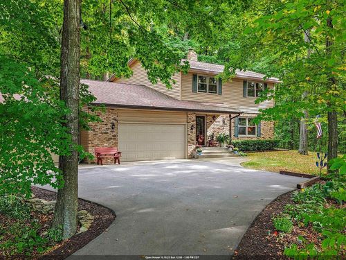 5495 N Maple Heights Circle, SEVASTOPOL, WI, 54235 | Card Image