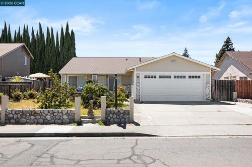79 Barlow Ct, Fairfield, CA, 94533-6736 | Card Image