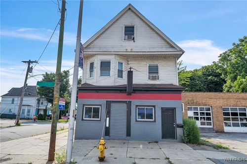 2847 S Park Ave, Lackawanna, NY, 14218-1518 | Card Image