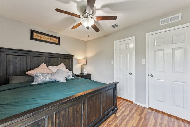 538 Travertine Trl, House other with 4 bedrooms, 3 bathrooms and 4 parking in Buda TX | Image 23
