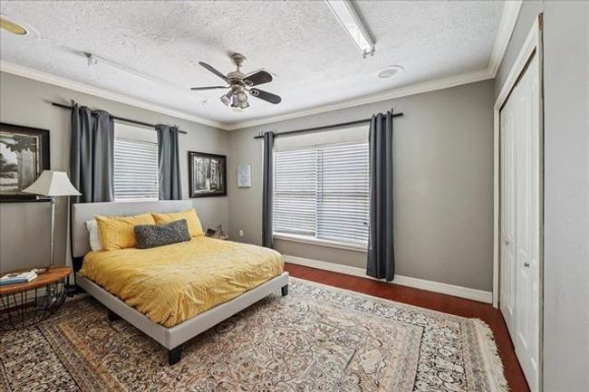 3231 Charles Ave, House other with 3 bedrooms, 2 bathrooms and 2 parking in Groves TX | Image 19