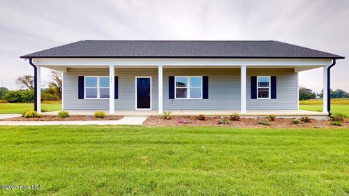 104 Berkeley Pl, Pikeville, NC, 27863 | Card Image