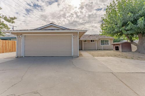 6300 Walerga Rd, North Highlands, CA, 95660-3927 | Card Image