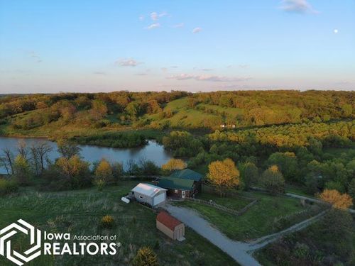 30802 Hickory Hill Rd, Unionville, IA, 52594-2300 | Card Image