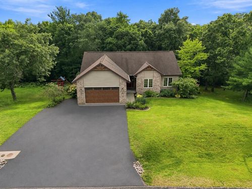 E9265 Pebblebeach Dr, Wisconsin Dells, WI, 53965-8240 | Card Image