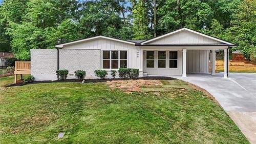2098 Dundee Dr Se, Smyrna, GA, 30080-2510 | Card Image
