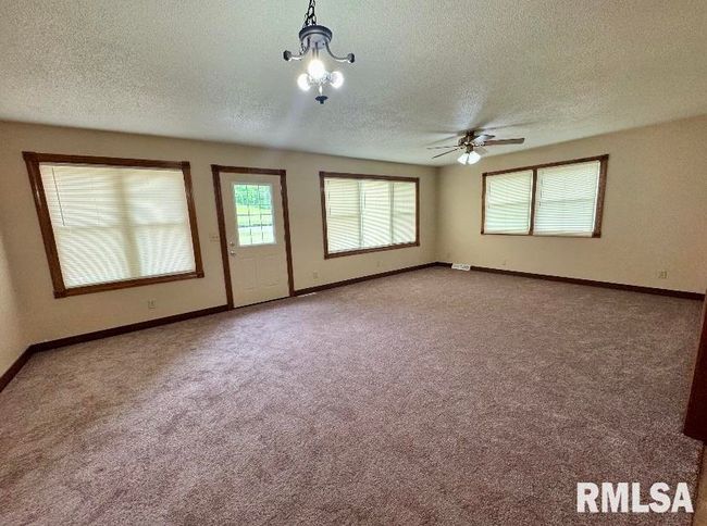 1492 45 Th St, House other with 3 bedrooms, 2 bathrooms and null parking in New Boston IL | Image 4