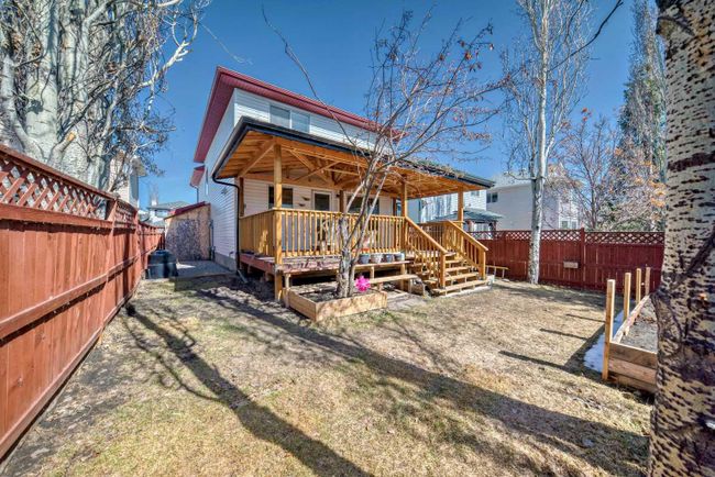 42 Bridlecreek Park Sw, Home with 5 bedrooms, 3 bathrooms and 4 parking in Calgary AB | Image 49