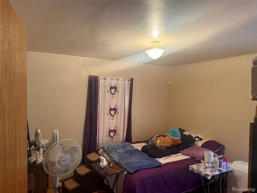 4308 S Grand Traverse, Flint, MI, 48507 | Card Image