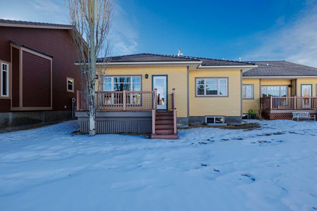 24 Bridle Estates Place Sw, Home with 3 bedrooms, 2 bathrooms and 7 parking in Calgary AB | Image 82